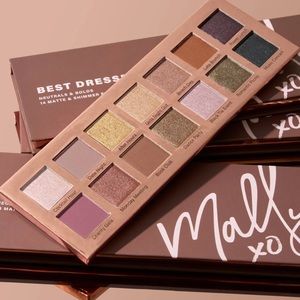 Mally Best Dressed Lids Neutrals and Bolds Matte & Shimmer Eyeshadow palette NEW